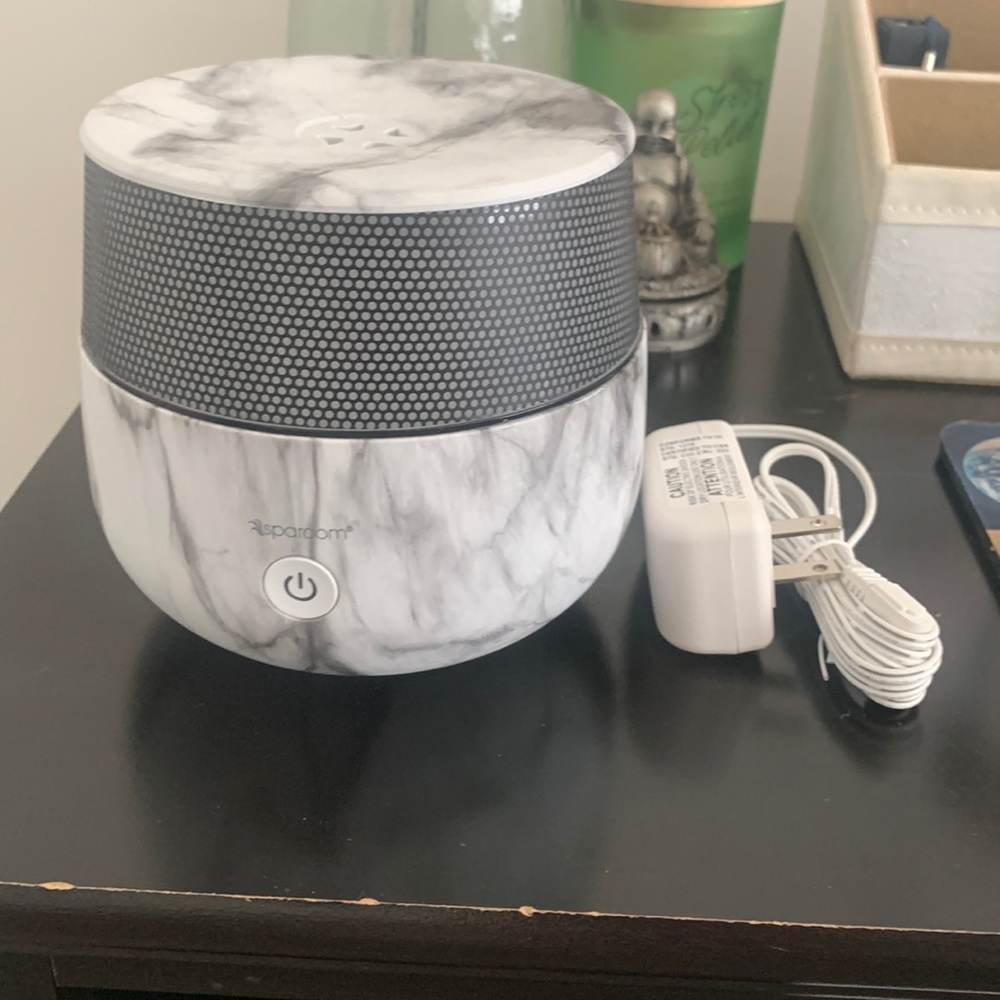Oil diffuser